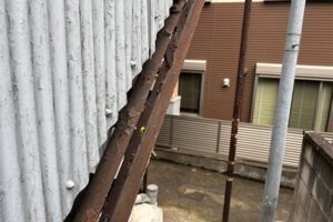 横浜市鶴見区鉄骨階段塗装施工前 腐食・錆